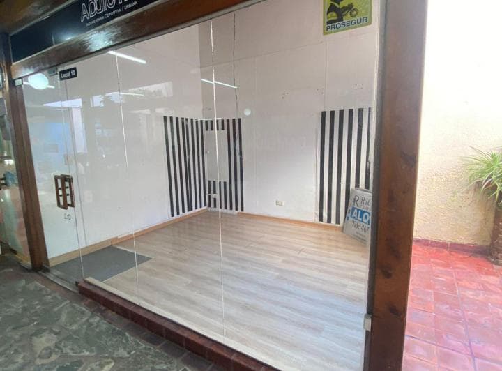 Local / Deposito en Galeria Norte Ramos Mejia - 3