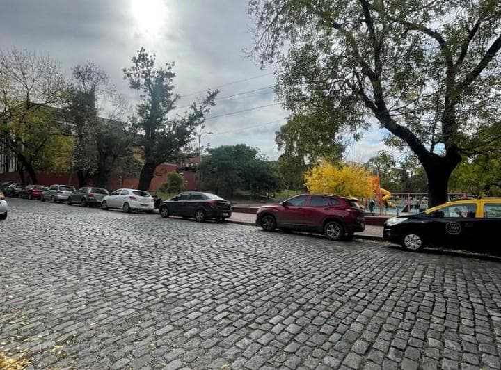 Terreno Lote en Venta Ubicado en San Telmo, Capital Federal, Buenos Aires. Frente Al Parque Lezama - 3