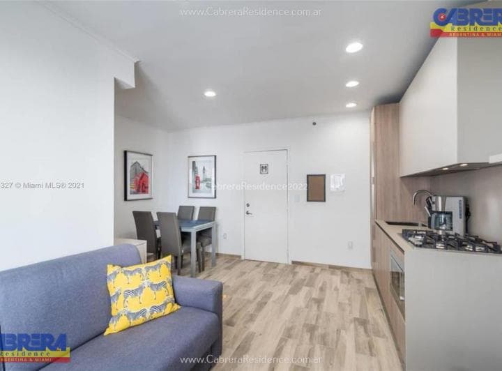 Departamento - Miami - Dade - 2