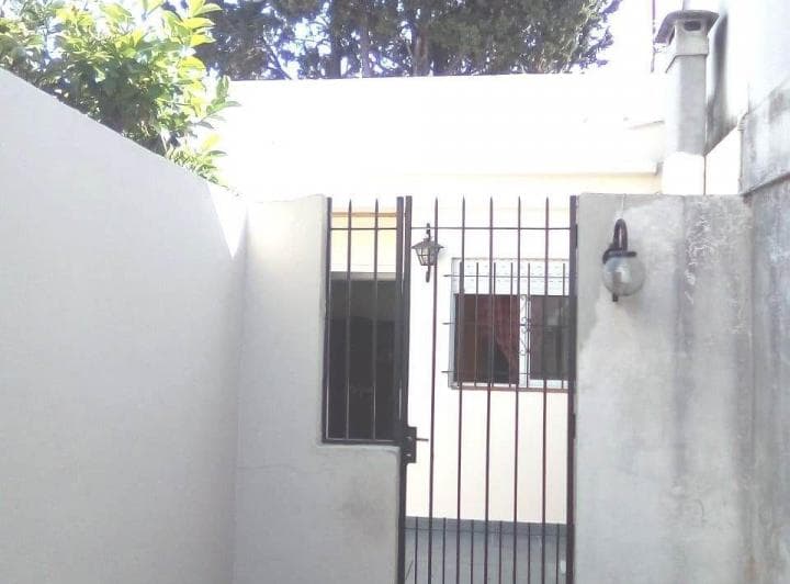 A449 Ramos Mejia Alquiler PH 1 Amb. Planta Baja Sin Expensas - Recien Pintado - 2