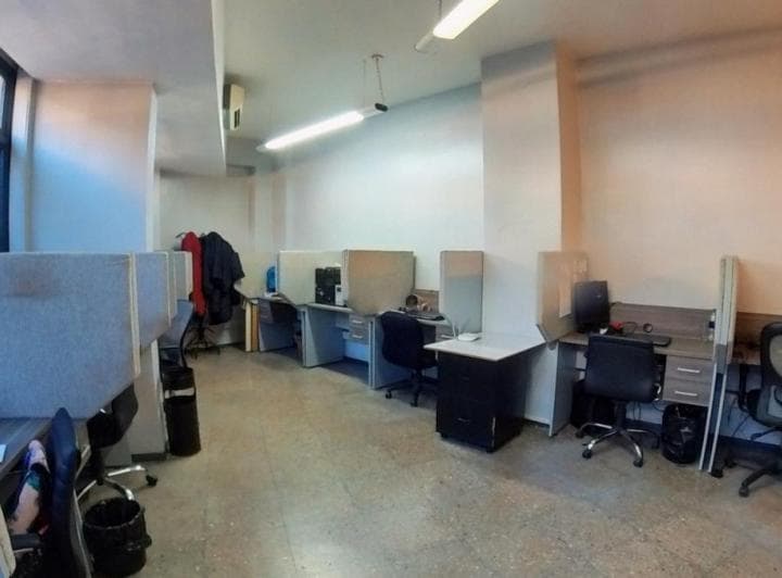 Excelente Oficina de 260 m² en Boedo - 2