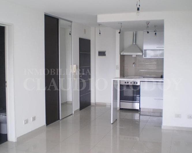Departamento 1 Ambiente de 24 m² con Balcón Ideal Inversión en Venta - Morón - 3