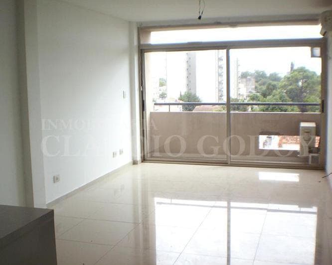 Departamento 1 Ambiente de 24 m² con Balcón Ideal Inversión en Venta - Morón - 2