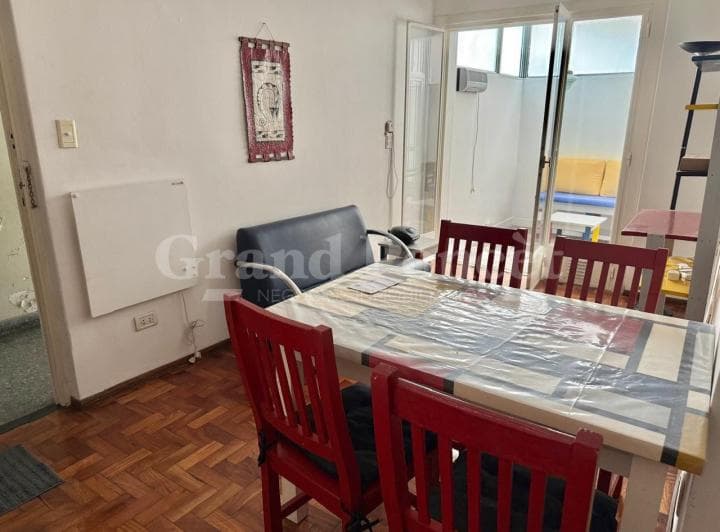 Departamento 2 1/2 Ambientes con Patio - 2