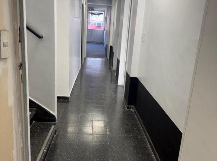 Venta Block de 4 Oficinas a Reciclar - 3