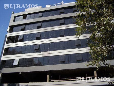 Alquiler de Oficina de 480 m² en San Telmo - 2