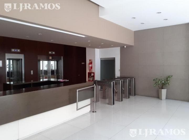 Alquiler de Oficina de 480 m² en San Telmo - 5