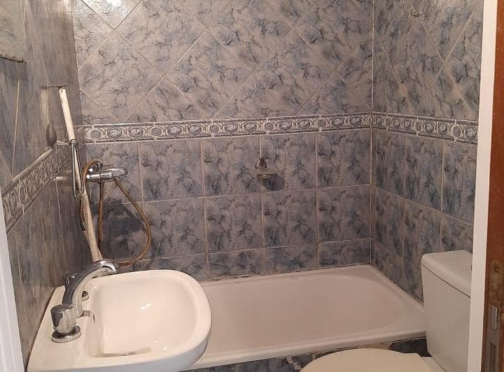 En Alquiler - Departamento 2 Ambientes con Patio - Ramos Mejia - 4