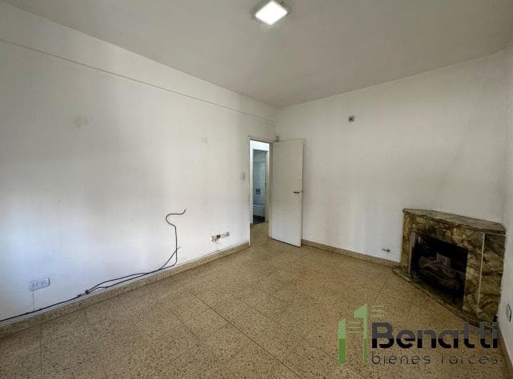 Casa en Alquiler 3 Amb con Cochera y Patio con Lavadero. - 3