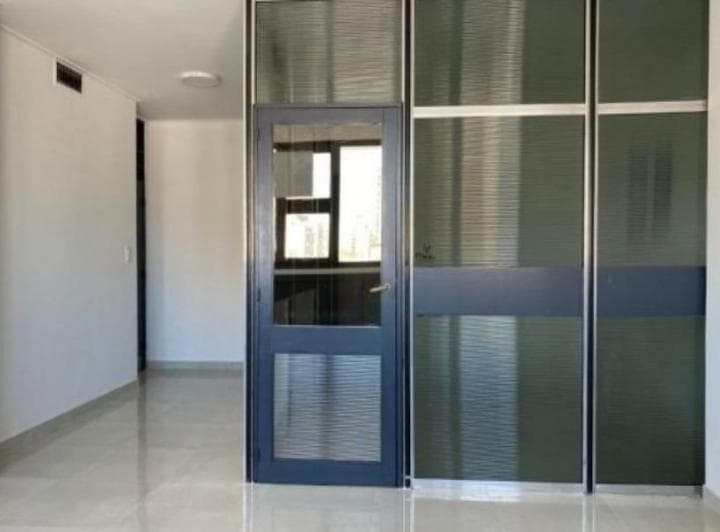 Oficina en Alquiler Ideal Para Consultorio - Zona Centro - 2