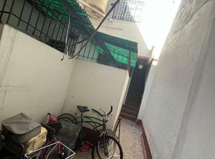 Propiedad Multifamiliar con Local, Dos PH 2 Ambientes y Vivienda 4 Ambientes - 3