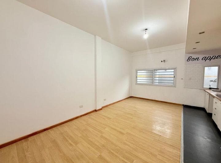 Departamento en Alquiler de 2 Ambientes en Planta Baja, Centro de San Justo - 4