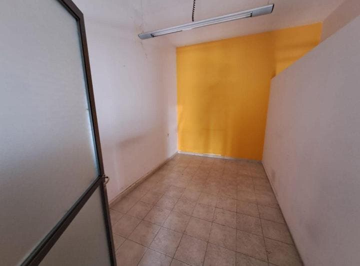Alquiler Local Comercial Centro - 4