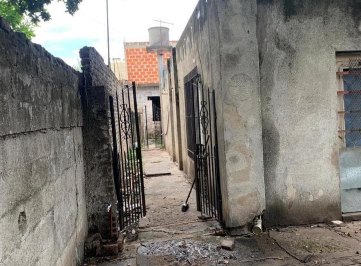 Casa a Refaccionar en Excelente Ubicacion! - 5