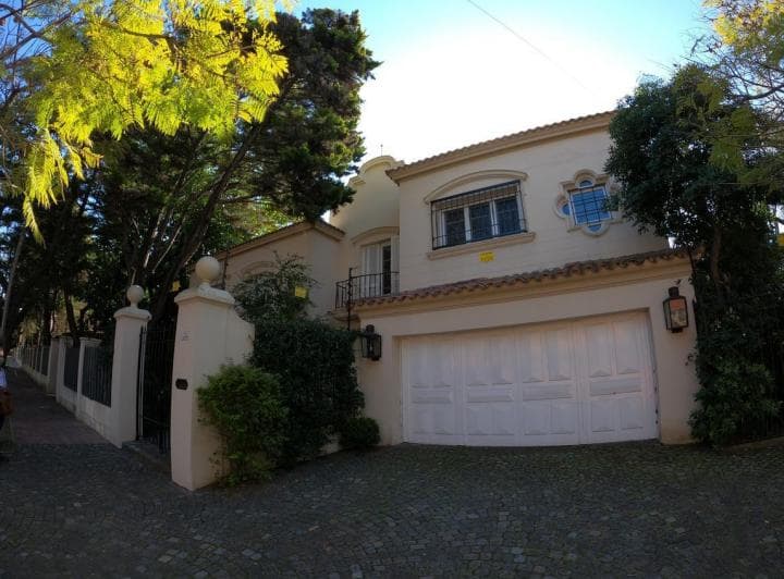 Casa a La Venta en Martinez de 4 Dorm. - Av Libertador Al Rio - Vieyes 1200 - 4