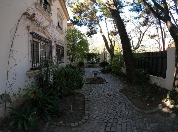 Casa a La Venta en Martinez de 4 Dorm. - Av Libertador Al Rio - Vieyes 1200 - 5