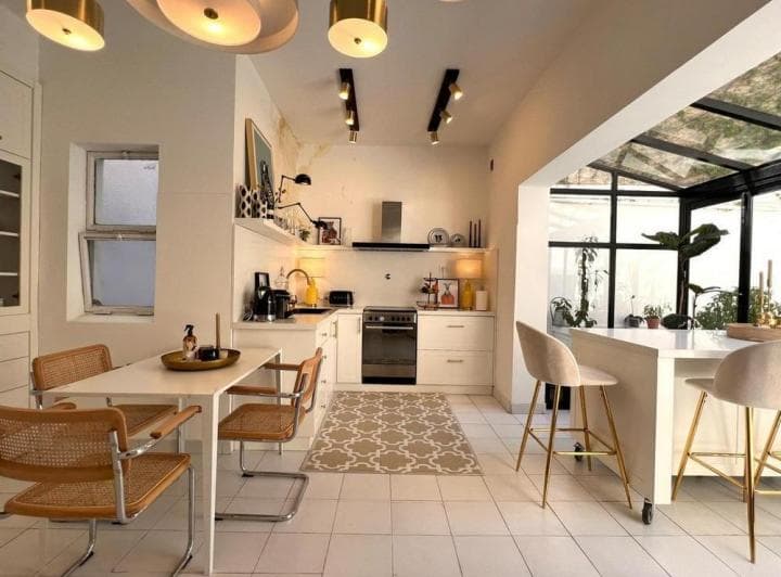 Excelente Casa en La Mejor Zona de Recoleta! - 4