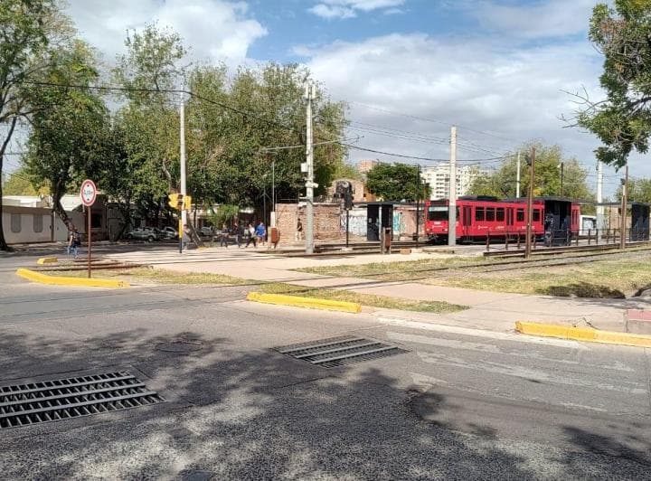 Lote en Venta, Sexta Sección, Mendoza. - 2