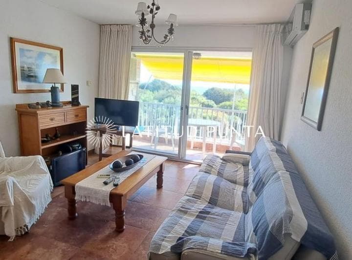 Mansa, Apartamento de Dos Dorm. en Primera Linea - 3