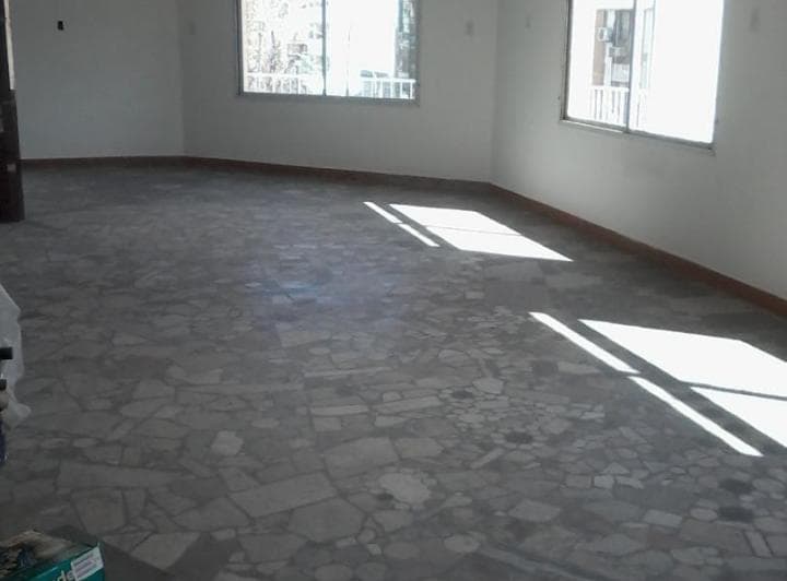 Salon - Oficinas 200 m² - 2° Piso - Moron Centro - 2