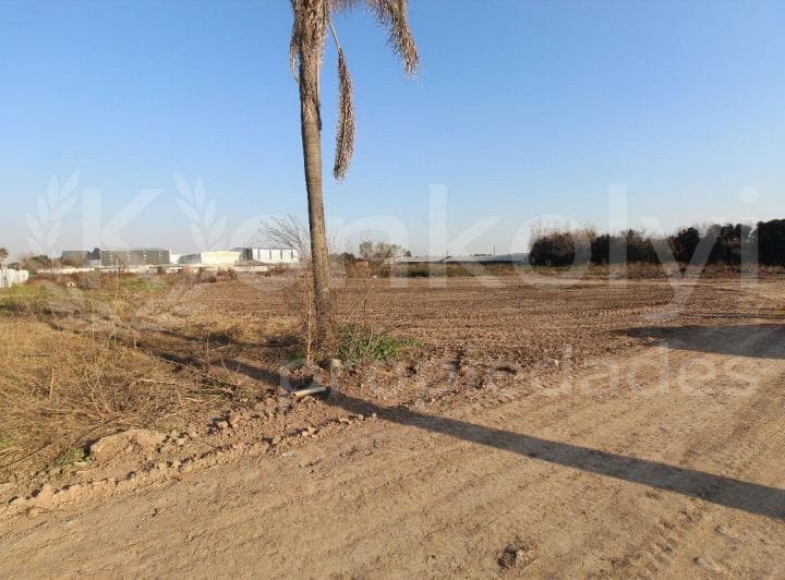 Oportunidad Lotes Zona Industrial en Panamericana - 3