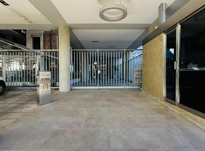 3 Amb, Aristóbulo del Valle.1600 Venta o Alquiler Apto Profesional - 2