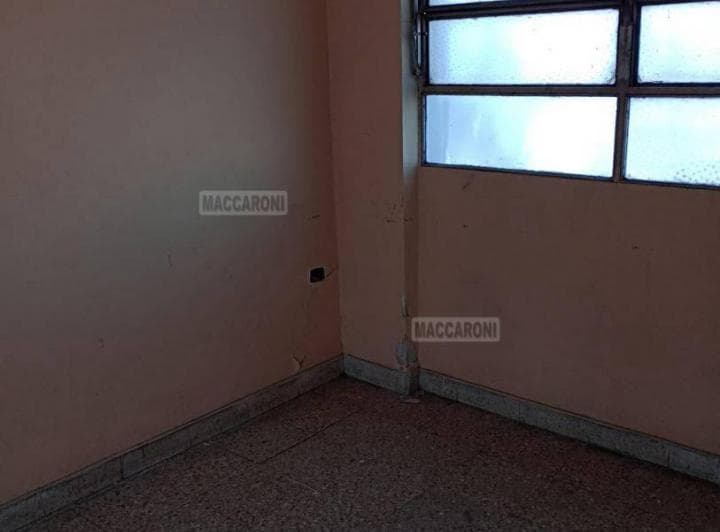 Oficina. | Av Alberdi J. B Al 7200 - 5