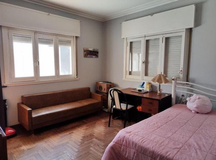 Venta de Casa Más Local Comercial y Cochera - Venta en Block - Monte Grande Centro - 2