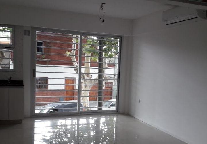 PH en Duplex 2 Ambientes, con Terraza - 2
