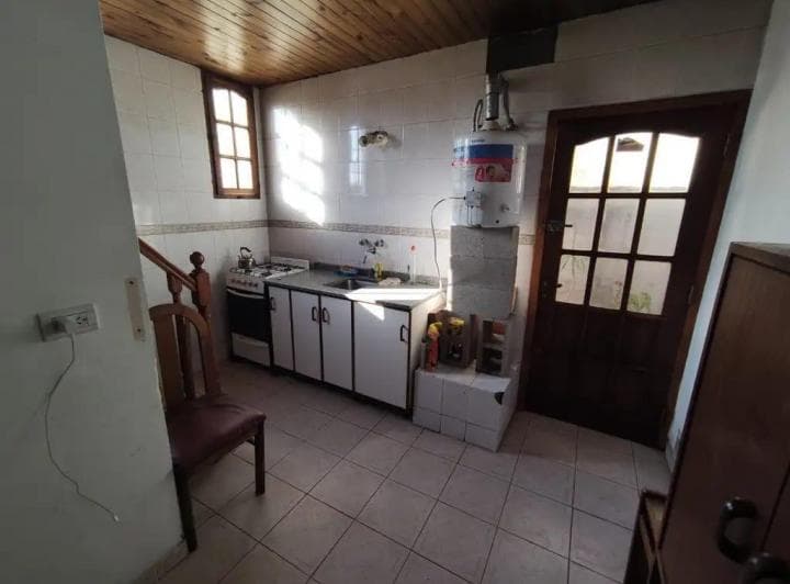Chalet 5 Amb (Martin Fierro y Esq. San Nicolás) - 4