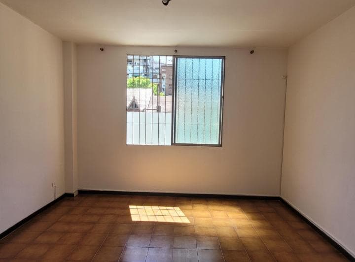 PH en Alquiler – Numancia Al 400 – Primer Piso por Escalera – Sin Expensas - 4