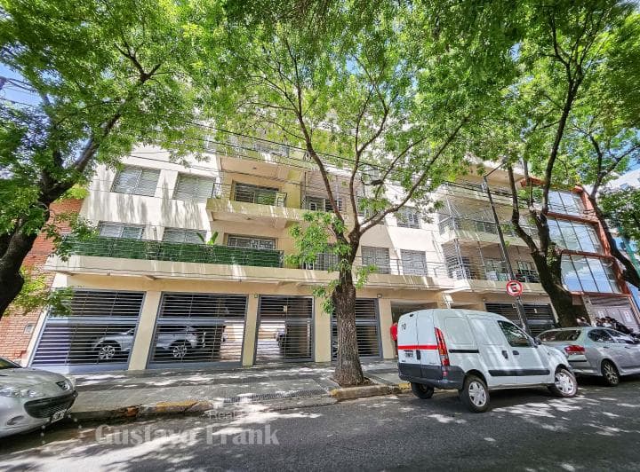 Calle Lugones 4200 Av Ruiz Huidobro - 5