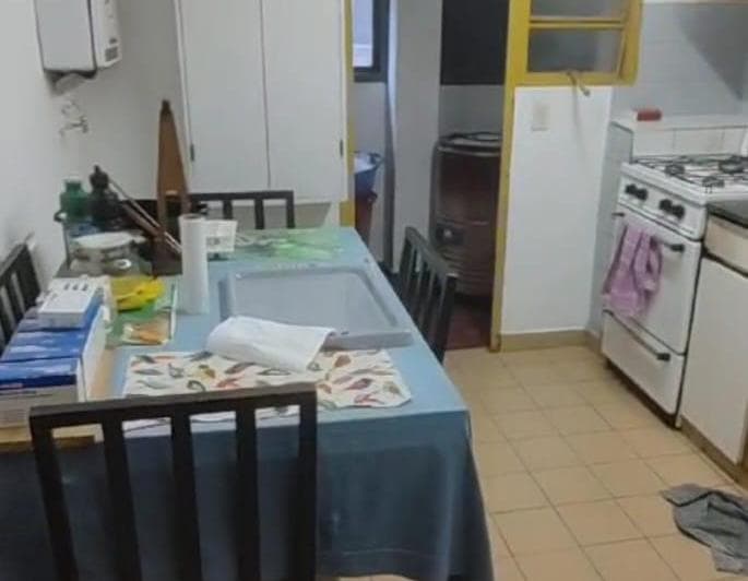 Departamento 1 Dormitorio y 4 Ambientes Abasto - 3