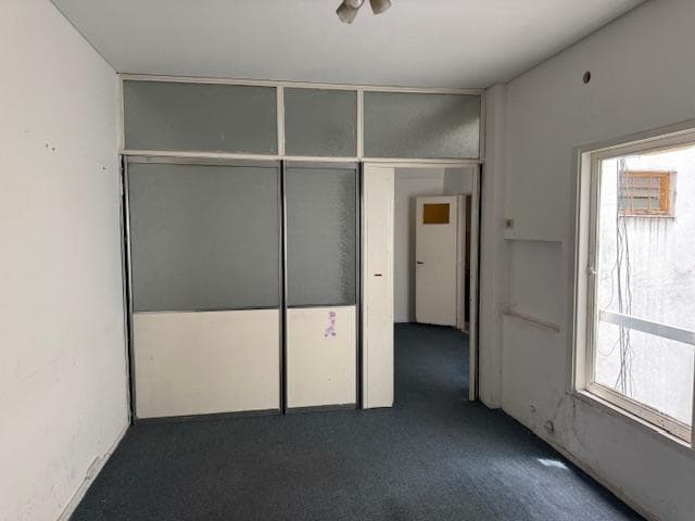 Oficina de 28 m² en Alquiler en San Justo Centro - 2