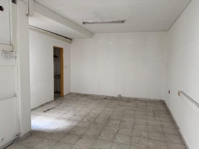 Oficina de 28 m² en Alquiler en San Justo Centro - 2