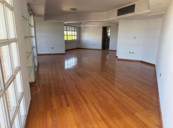 Venta Semipiso en Ed. El Torreon - 2