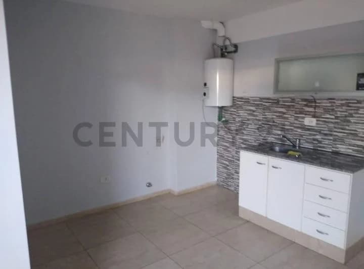 Venta de Departamento 2 Ambientes en Remedios de Escalada de San Martín, Rosario. - 3
