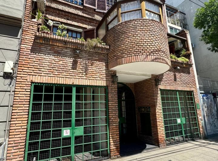 Duplex 4 Ambientes con Cochera Cubierta en Villa Crespo! - 2