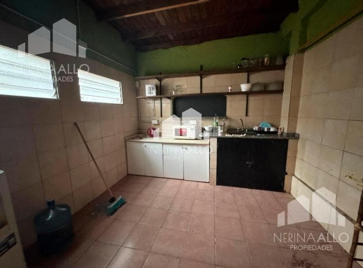 Venta Locales en Bloque Ituzaingo Norte - 5