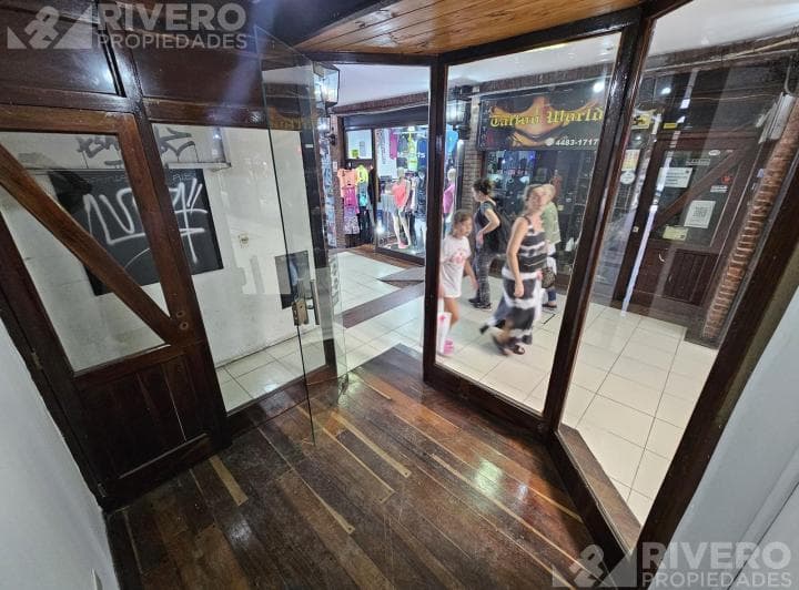 Local en Venta en Moron - Acepta Propiedad en Forma de Pago Ó Criptomoneda - 3
