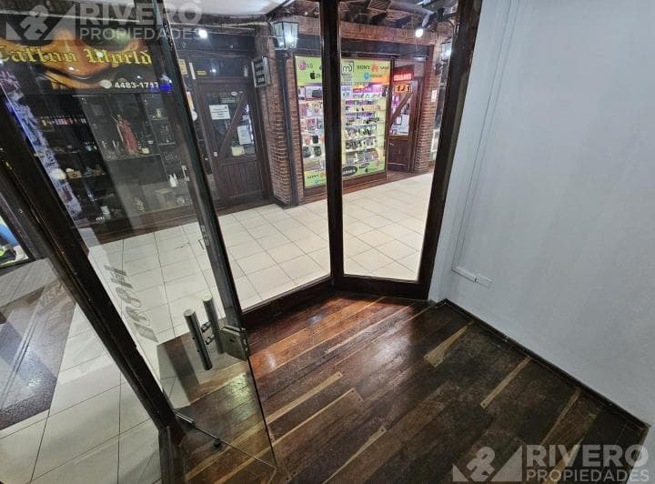 Local en Venta en Moron - Acepta Propiedad en Forma de Pago Ó Criptomoneda - 4