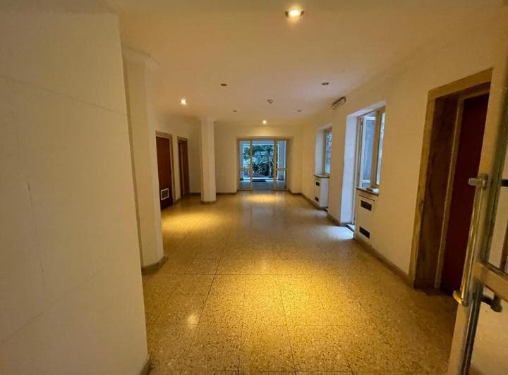 Inmejorable Ubicación Sucre y Obligado 2 Ambientes en P. Baja Apto Profesional. - 2