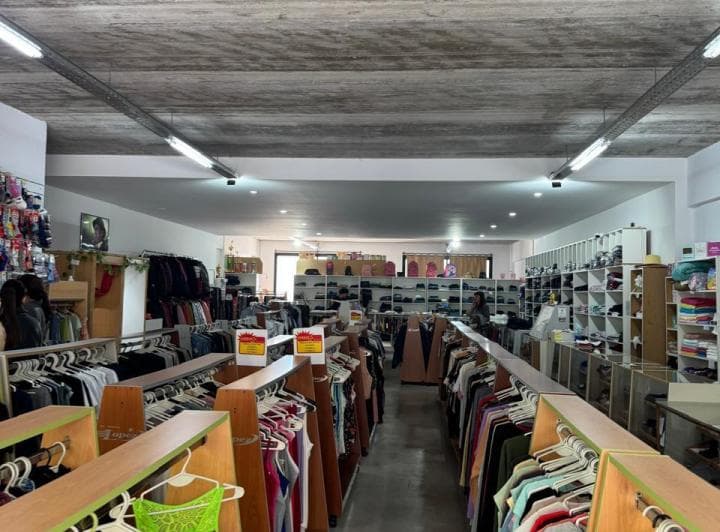 Vendemos Local Comercial en Puntazo - Betolaza Al 200 Tres Arroyos - 5