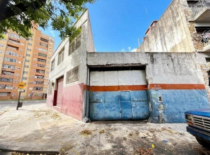 Venta de Terreno en Flores. - 5