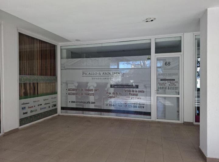 Alquiler Local Oficina en Pinamar Centro - 3