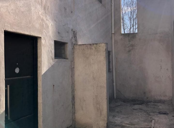 Excelente Oportunidad Para Inversores: Se Venden 2 Departamentos en Lanus - 4