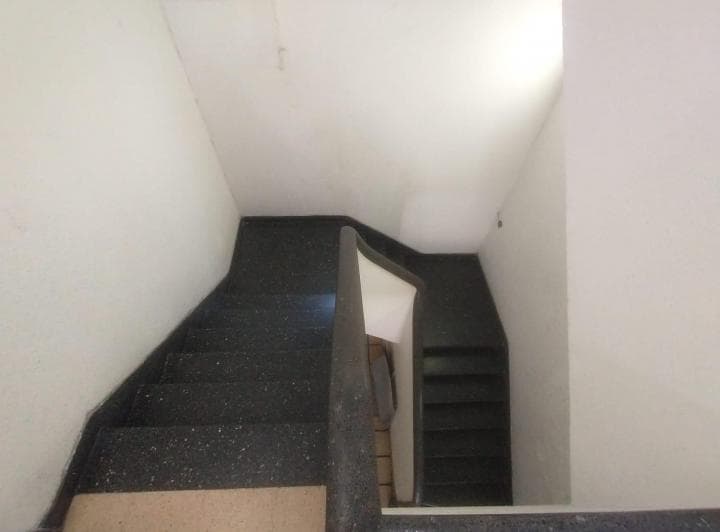 Departamento de 4 Ambientes en El Centro de Morón, Uso Múltiples (Oficina) - 5