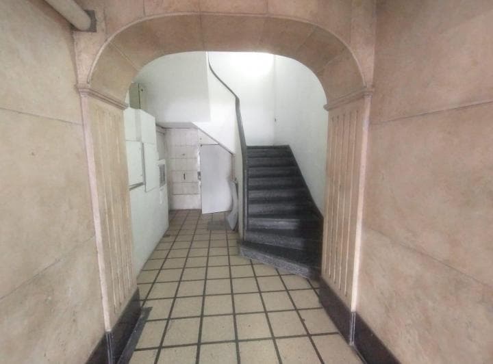 Departamento de 4 Ambientes en El Centro de Morón, Uso Múltiples (Oficina) - 4