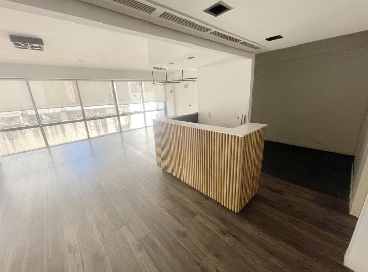 Alquiler - Libertad 1100 y Av Santa Fe - Oficina Comercial de Categoria · 130 m² - 3