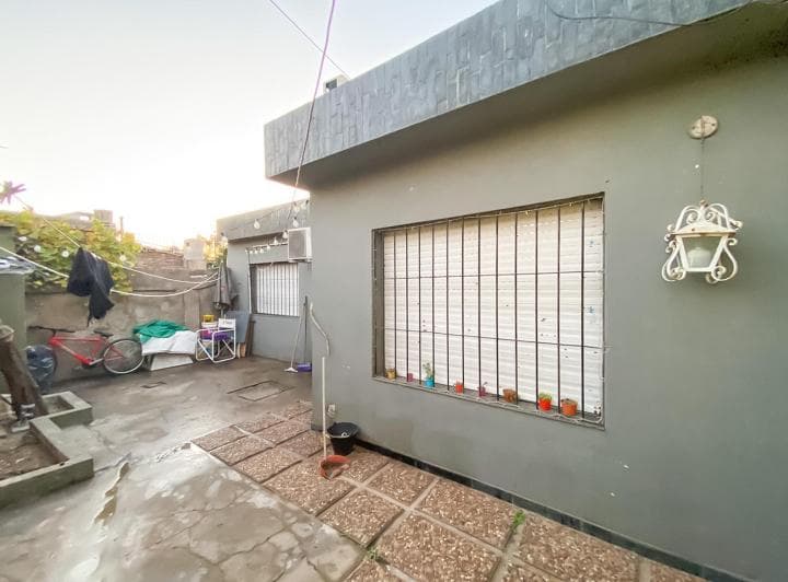Vendo Casa Interna Única en Barrio Industrial - 3